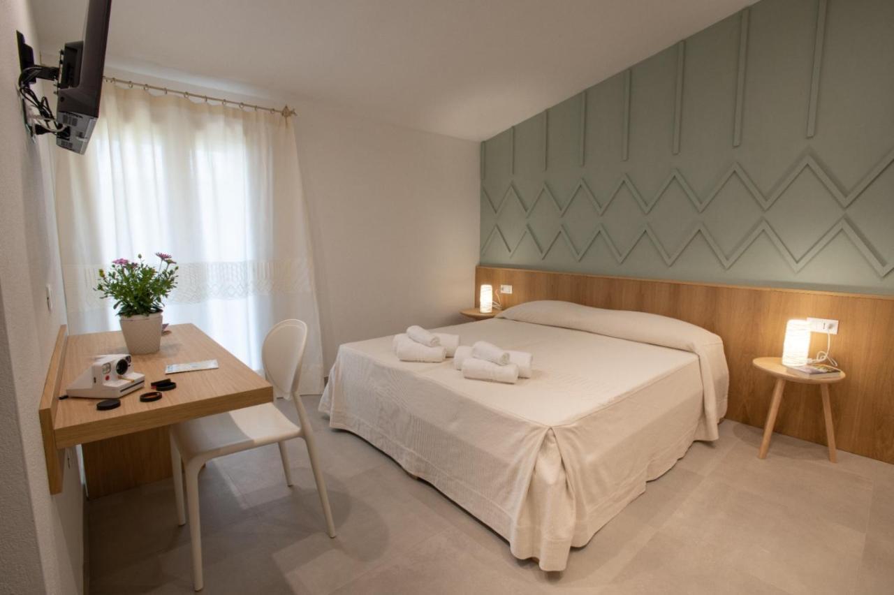 Tarsis Guest House Baunei Eksteriør bilde